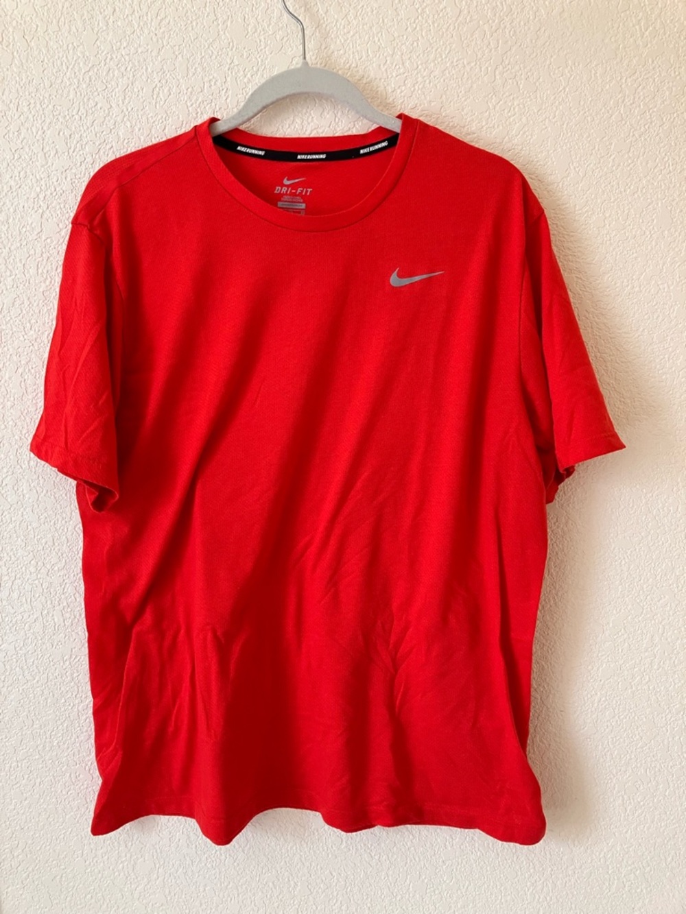 Nike Red Short Sleeve Dri-FIT Shirt  XL good used condition